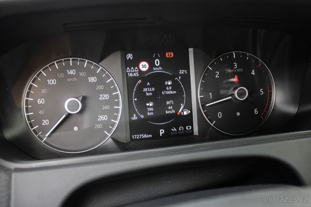 Range Rover Velar 3.0D 4x4 A/T, 221 kW (2020) - 13