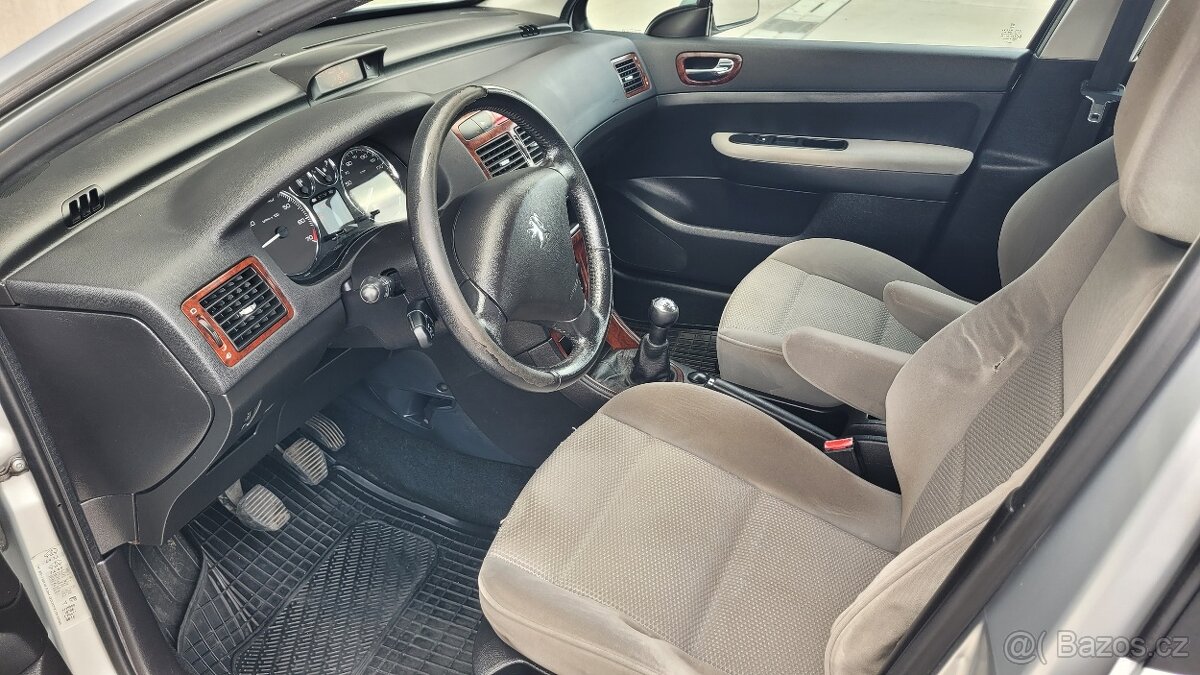 Prodám Peugeot 307 1.6i - 13