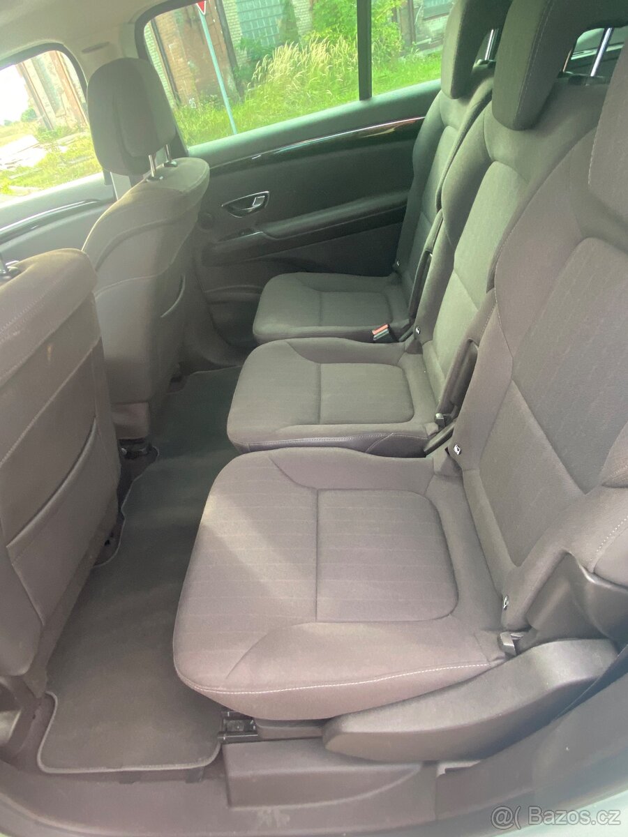 RENAULT ESPACE V 1.6dCi 96kW 130PS MANUÁL - 13