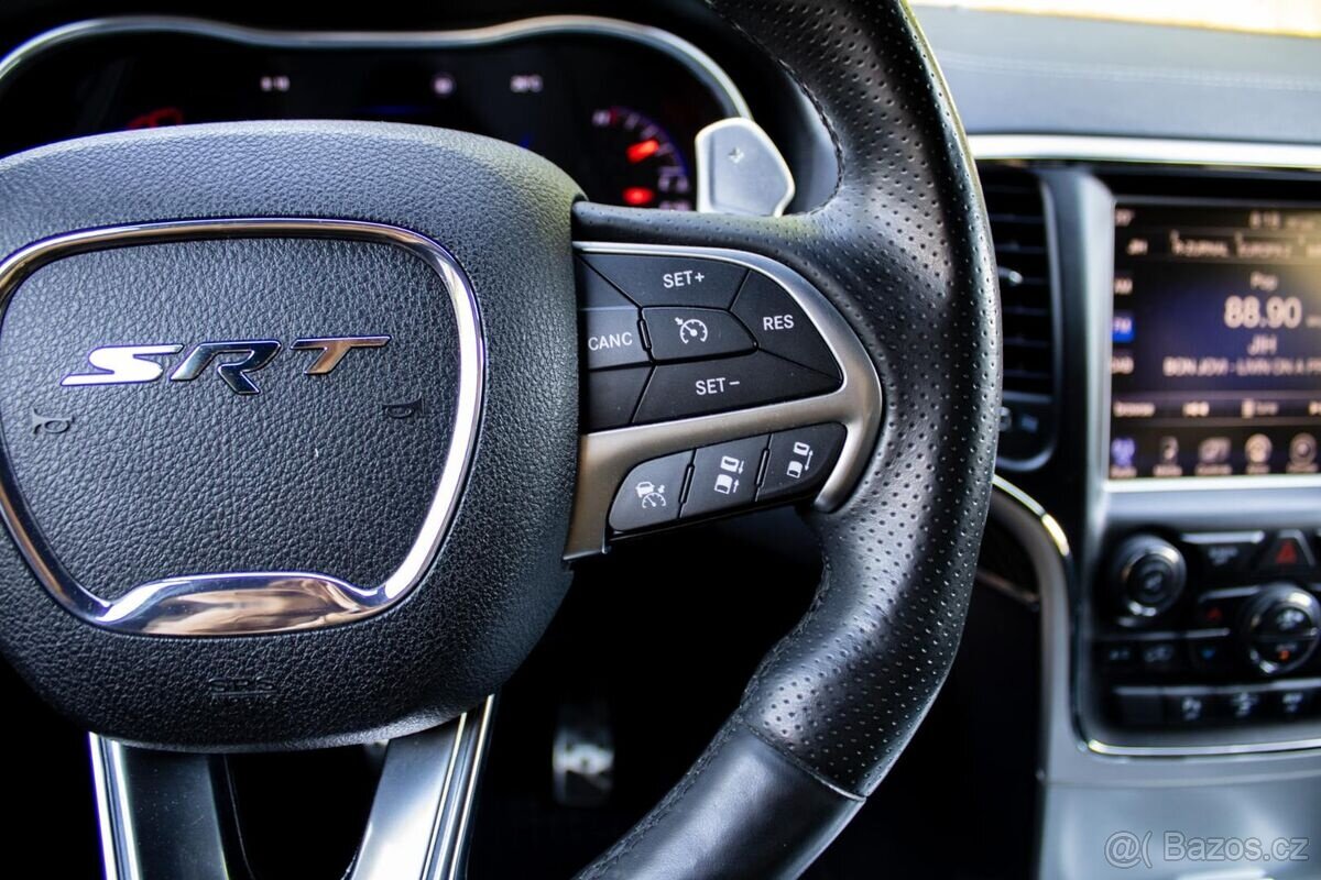 Jeep Grand Cherokee 2015 - 13
