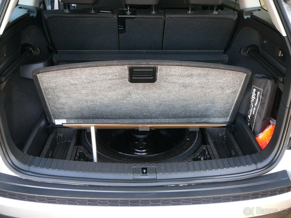 ŠKODA KODIAQ 2.0 TDI 110KW 4x4 DSG+F1 FULLLED FRONT OPCPARK - 13