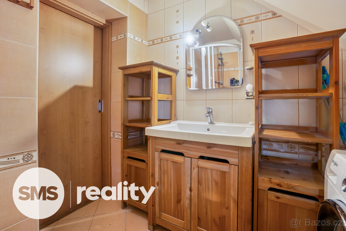 Prodej prostorného bytu 3+1 (99,6 m²) – Frýdek-Místek, ul. E - 13