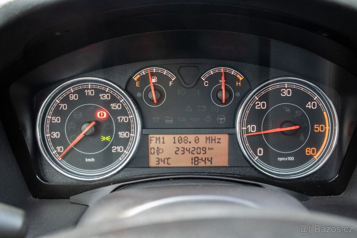 Fiat Croma 1.9 MultiJet, 88kW (2008) - 13
