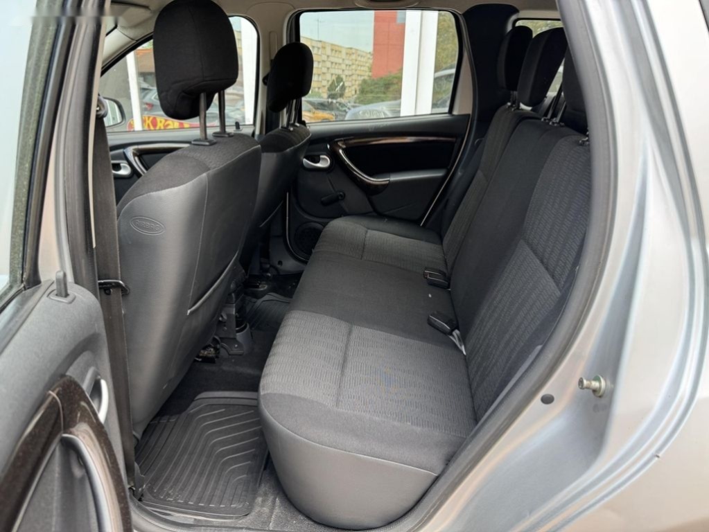 Dacia Duster,1.6i 77kW 4x4 - 13