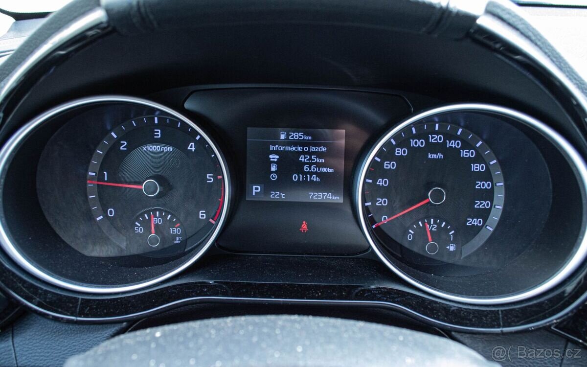 Kia Ceed SW 1.6 CRDi 136k Gold A/T - 13