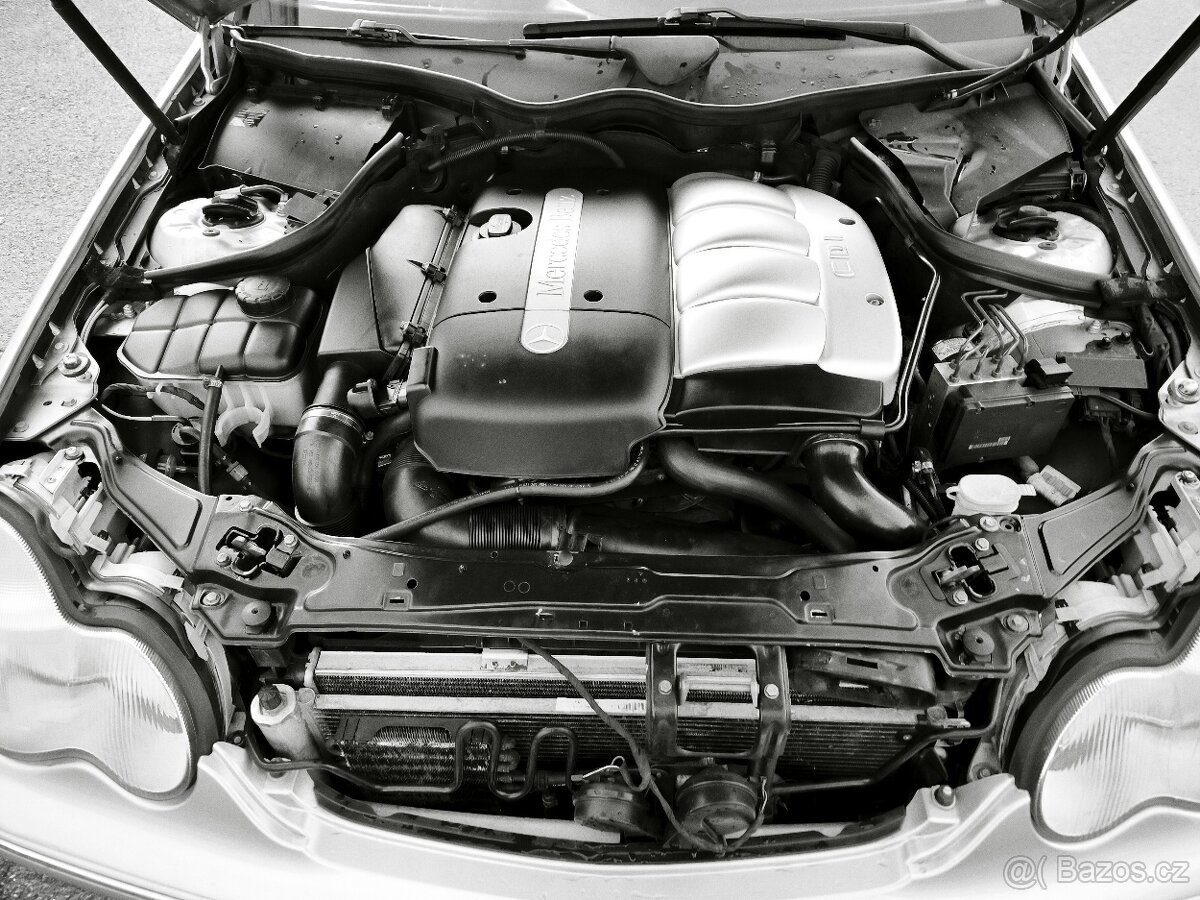 Mercedes Benz C 220CDi ELEGANCE Klíma alu,tempomat - 13