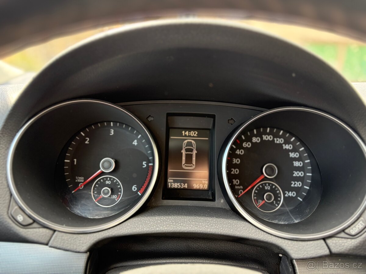 VOLKSWAGEN GOLF 6 VARIANT 2.0 TDI - 13