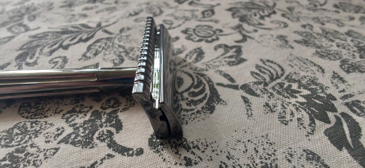 Holící strojek YAQI SE Katana - 13