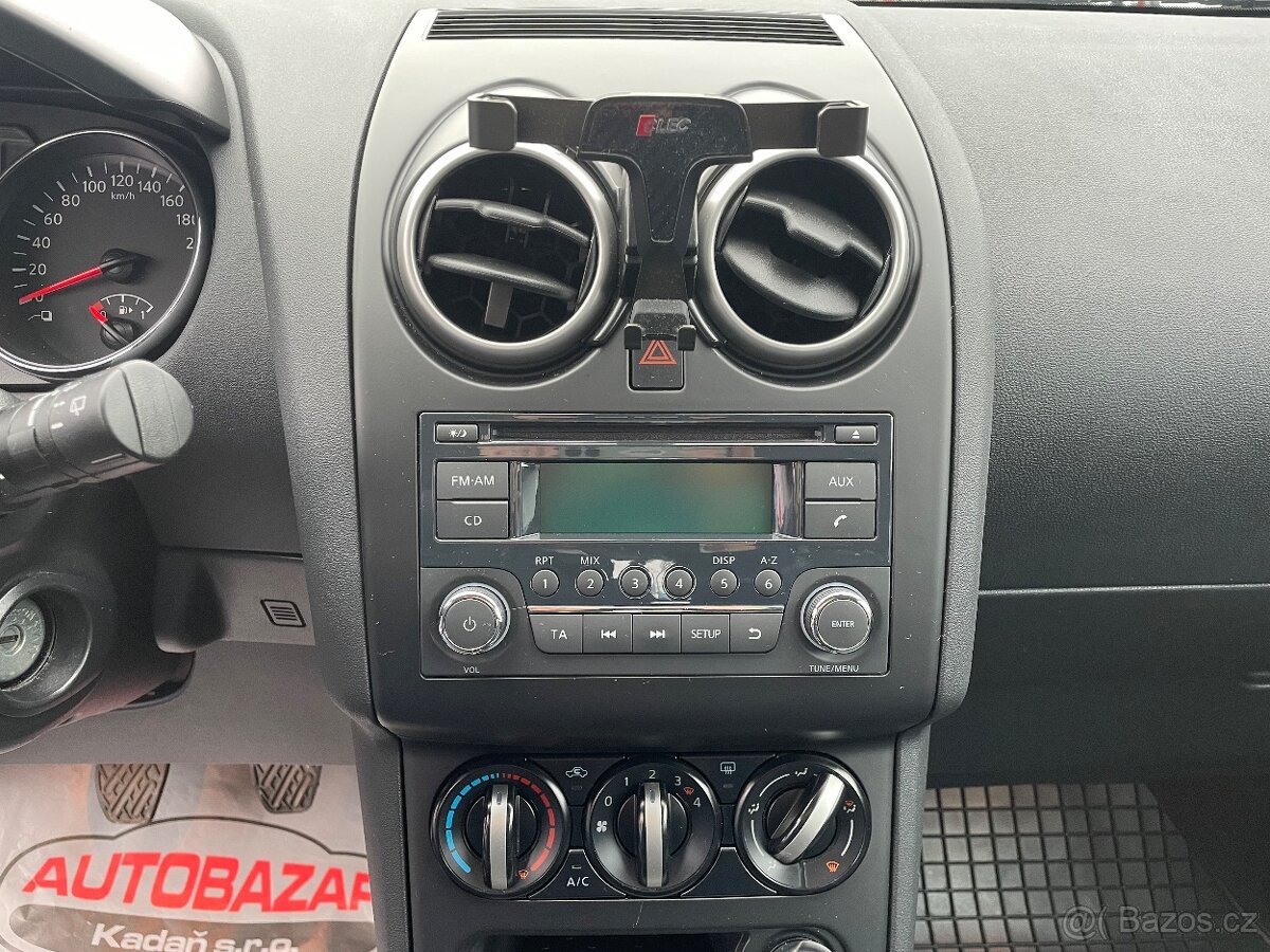 Nissan Qashqai, 1,6 86kW, SERVISKA, TOP STAV - 13