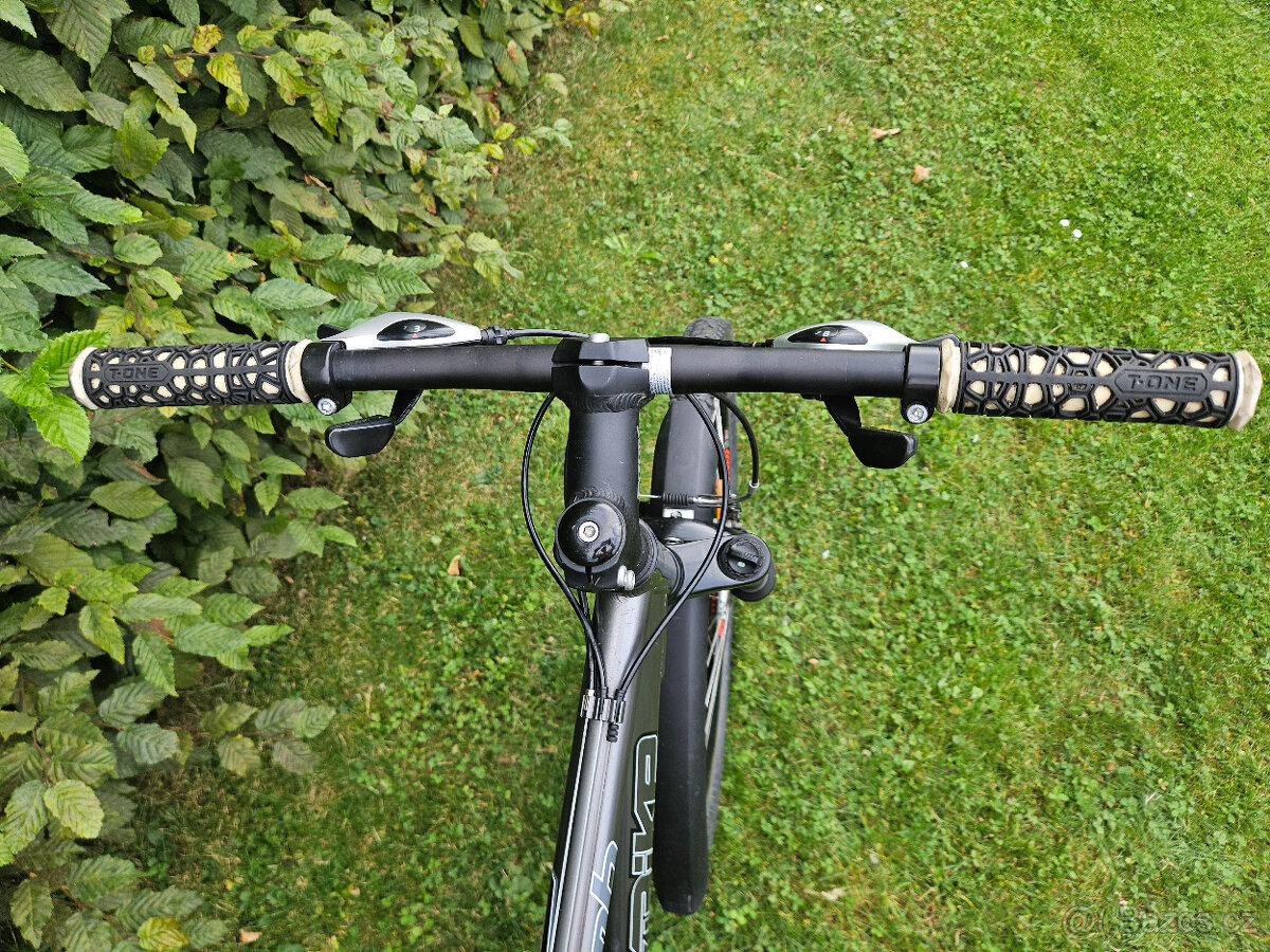 26" horské hliníkové kolo MAXBIKE , rám 17" (M) - 13