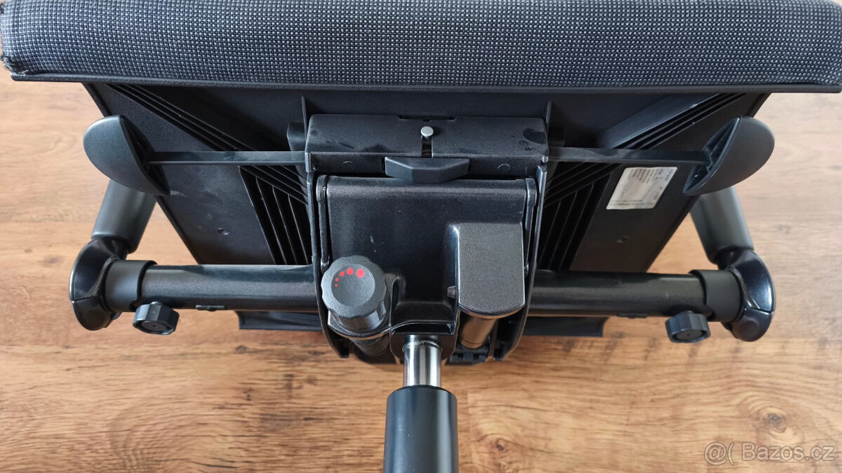 Pohodlná a všestranná kancelářská židle Ahrend - 13