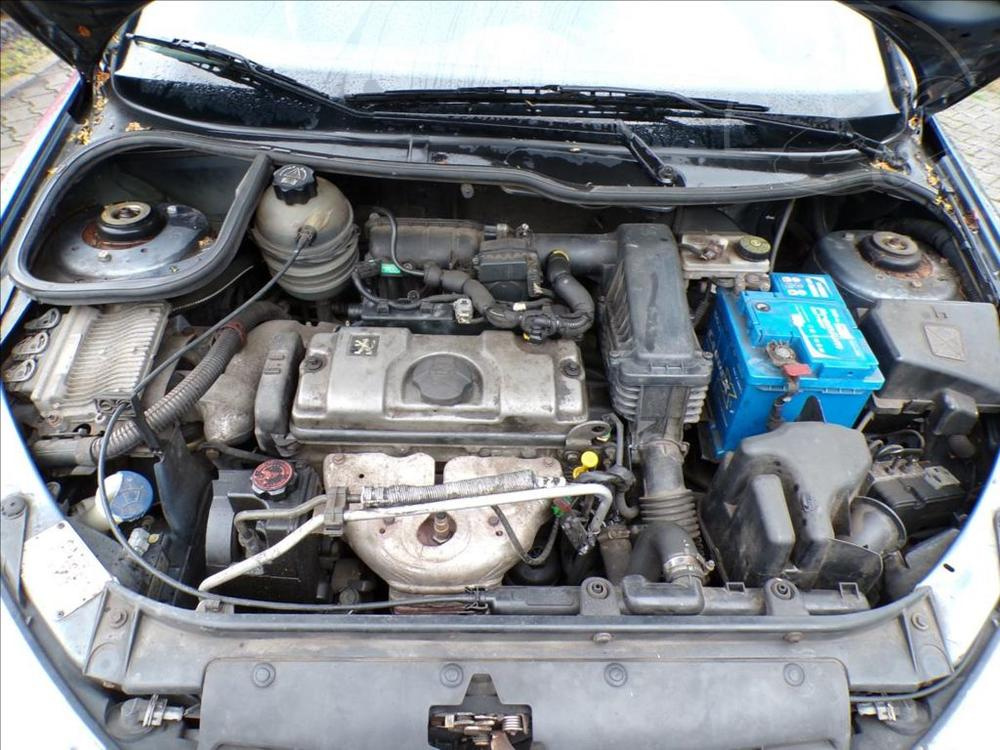 Peugeot 206 1,4 i - 13