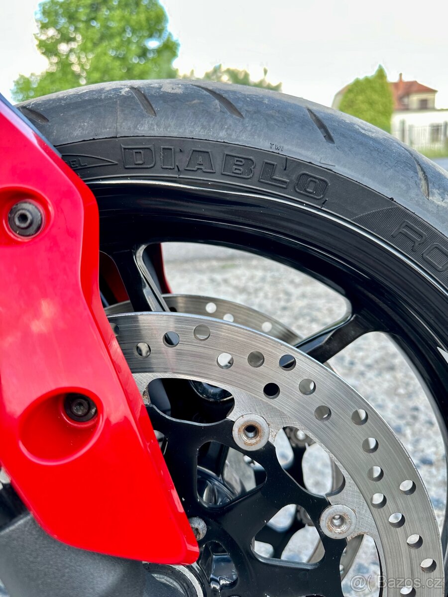 Ducati hypermotard 950 - 13