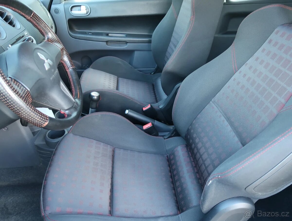 Mitsubishi Colt 2005 1.5 Turbo 125105km ABS klimatizace - 13