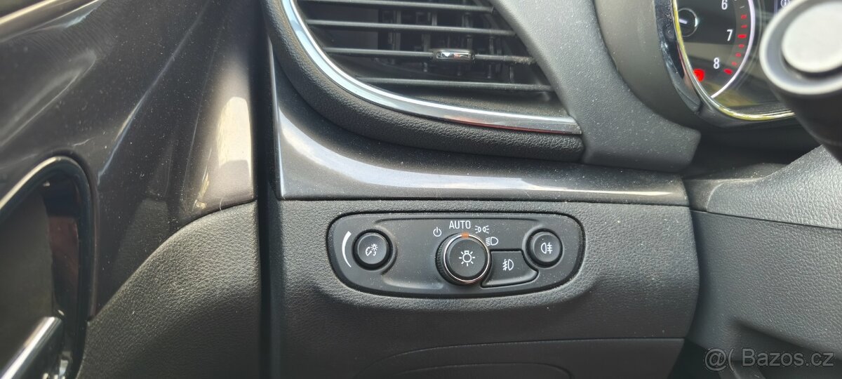 Mokka X 1,4 benzin -facelif málo km - 13
