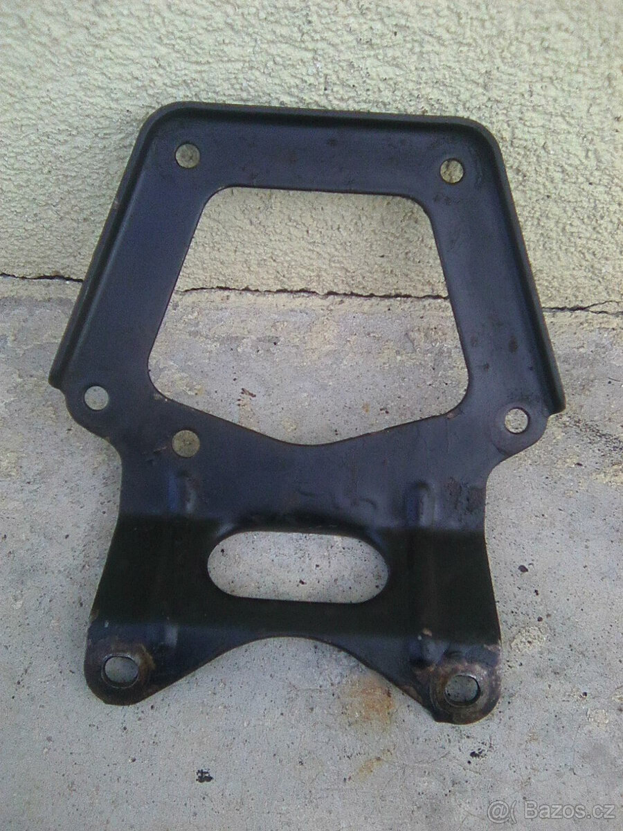 čz 125/175 476/477/486/487-kastlíky,sedlo,z.brzda,válec..... - 13