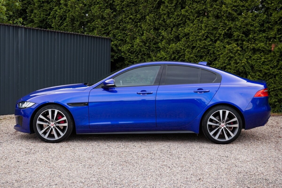 Jaguar XE XE S SUPERCHARGED DPH - 13