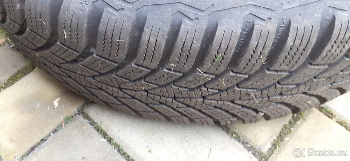 Renault - zimní hliníková kola 15" s TPMS - zánovní pneu - 13