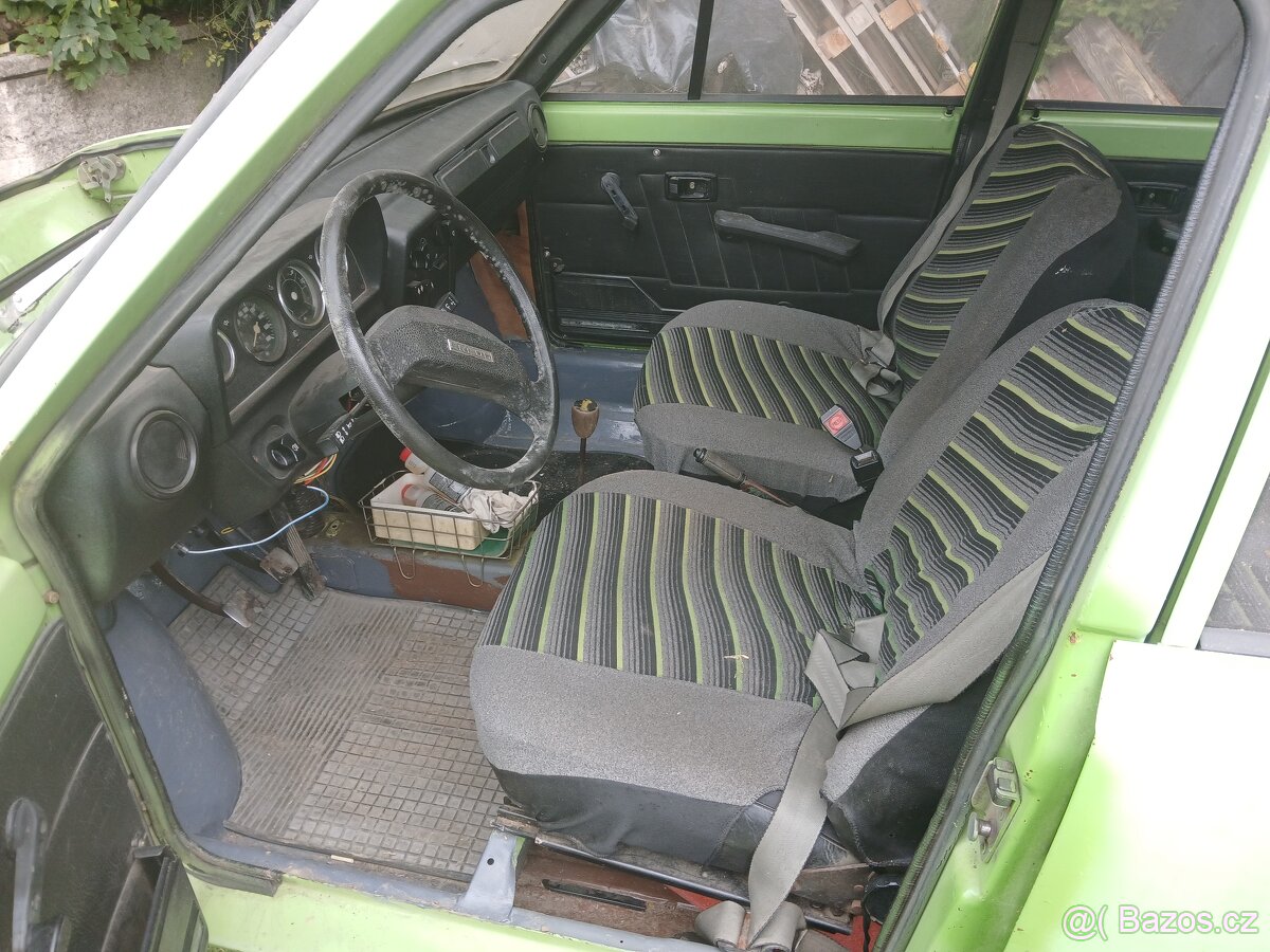 Škoda 120L (užovka) - 13