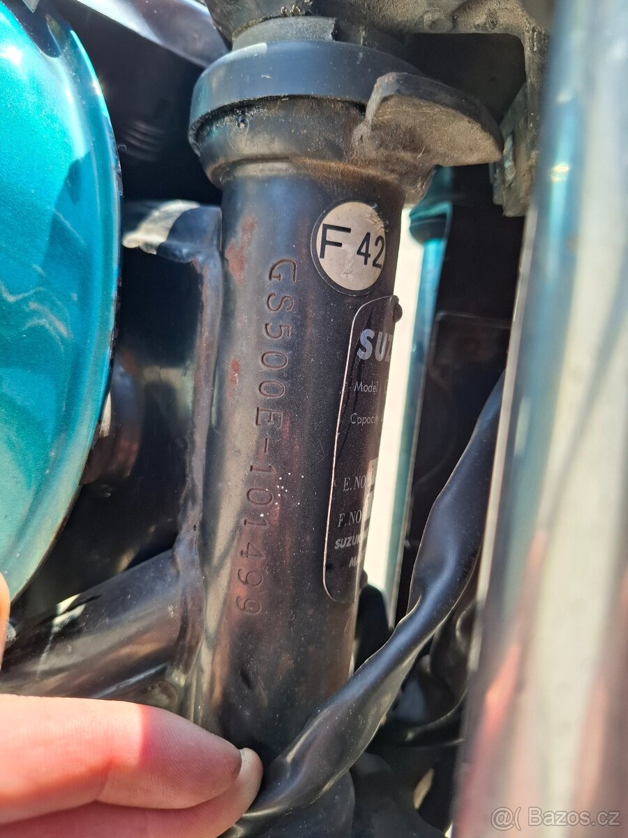 Suzuki GS 500 E, r. v. 1978 - 13