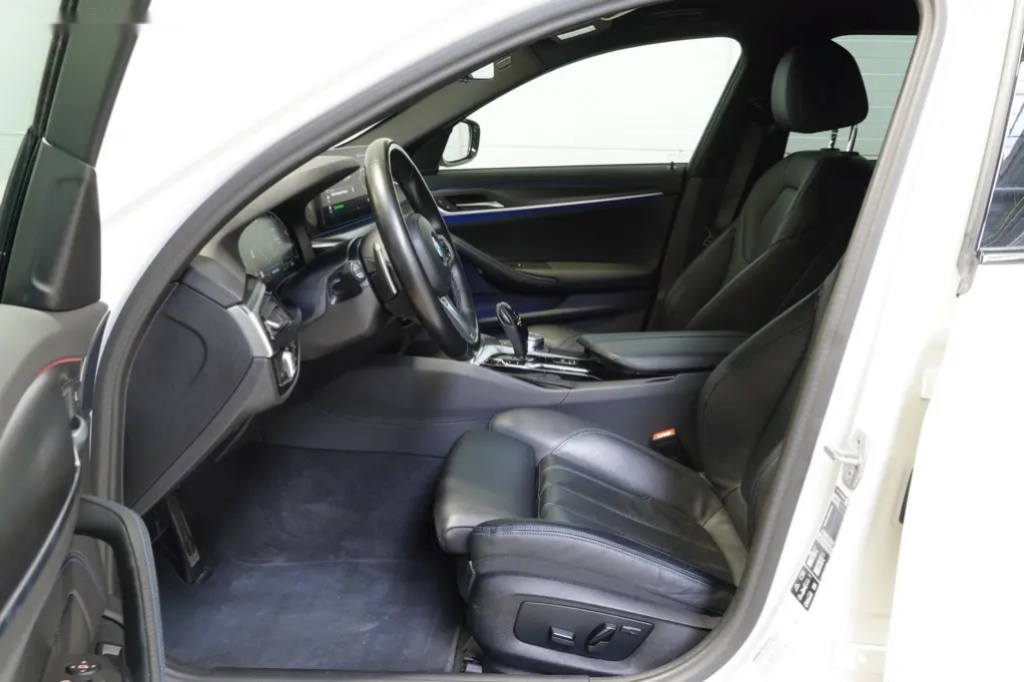 BMW Řada 5, 4x4,TAŽNÉ,DPH,ČR,Adaptiv LED - 13