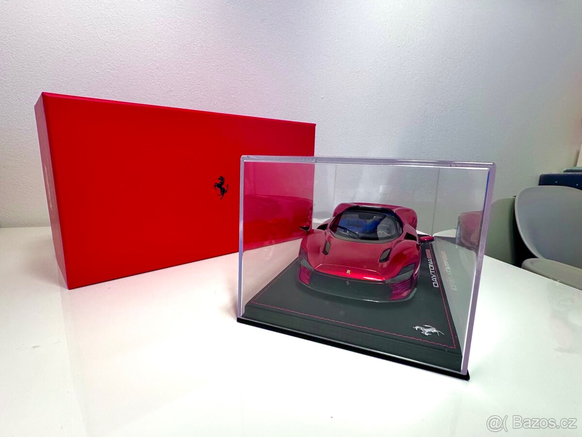 Ferrari Daytona SP3 - BBR 1:18 - 13