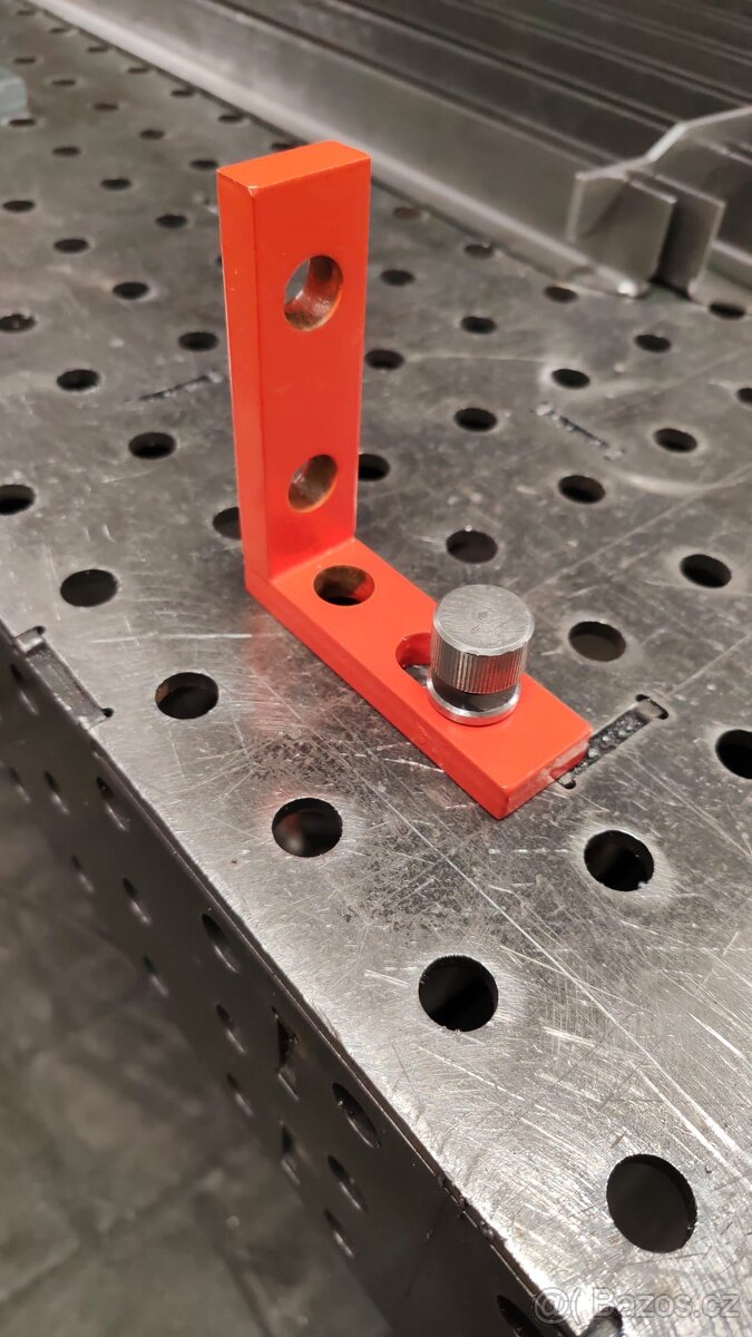 Svařovací stůl 1950 x 1000mm - 13