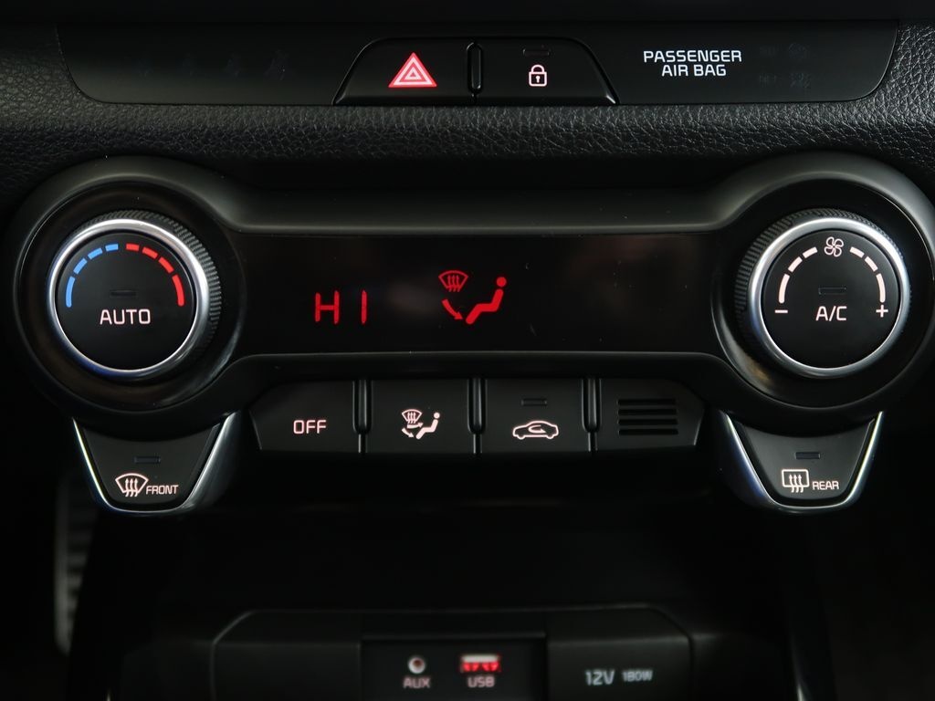 Kia Stonic 1.4MPI,KAPPA,CZ,Navi,Premium - 13