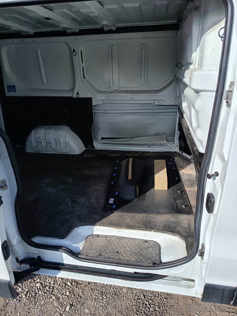 Renault Trafic 1.6 dCi 88kw 9/2017 - 13