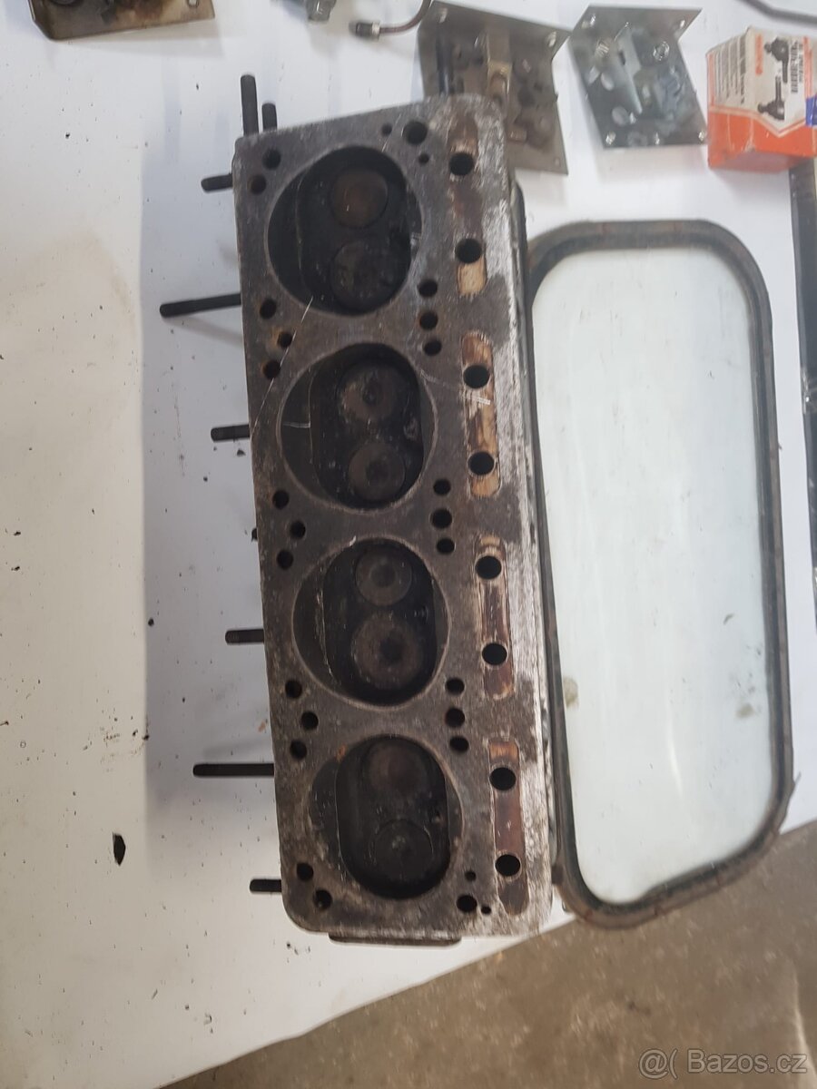 UAZ 469 - 3151 DÍLY - 13