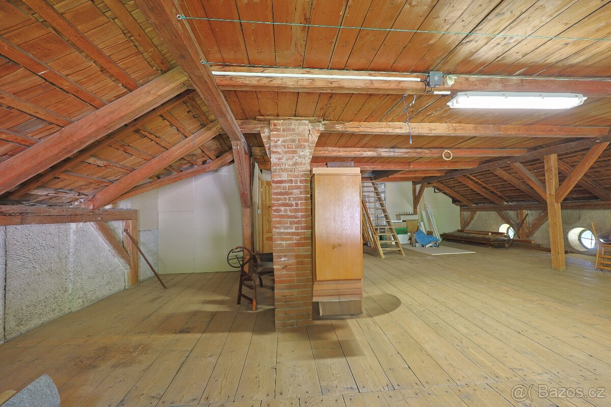 2 jednotky v Kořenově - 13