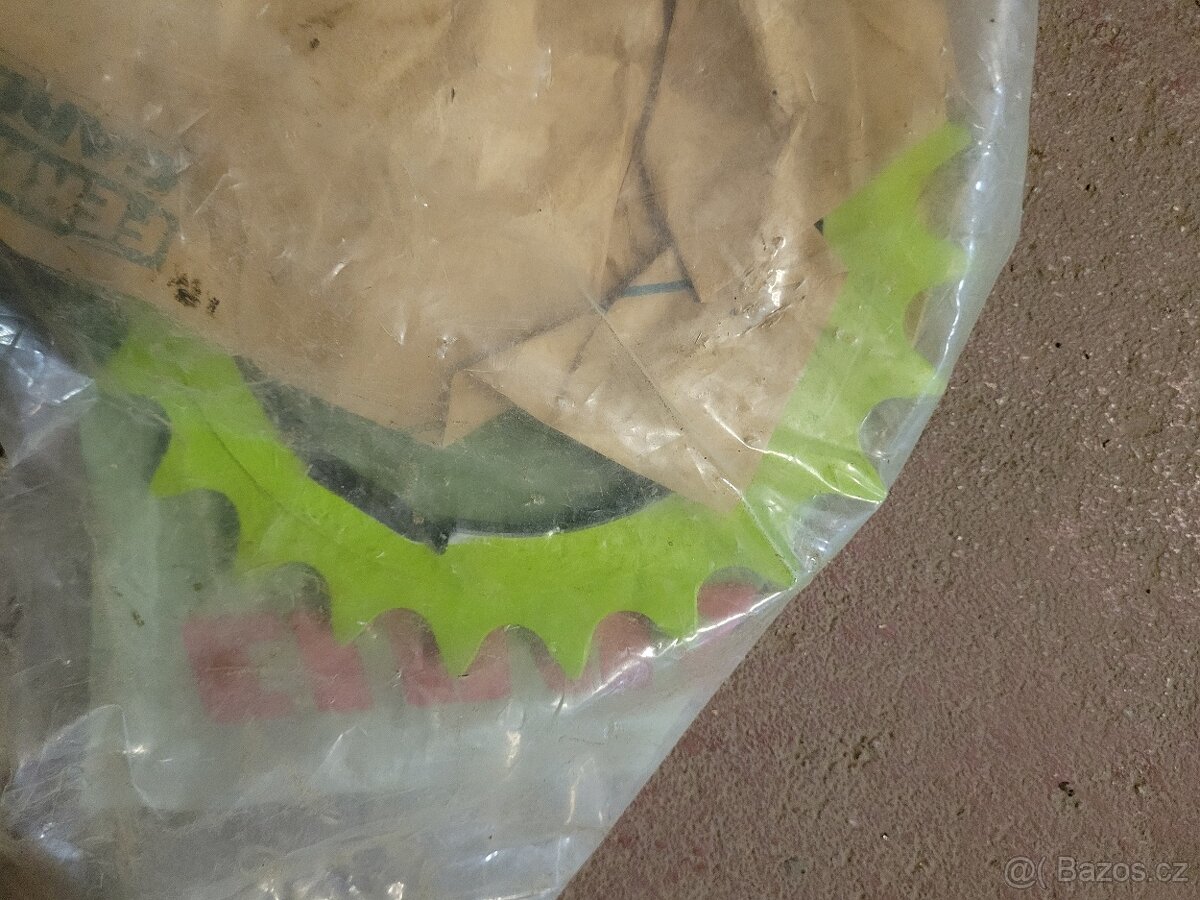 Díly k řezačce claas jaguar 840 - 13