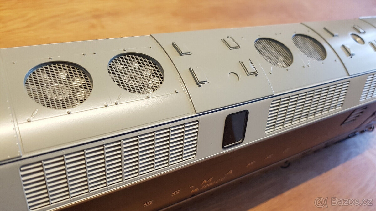 Dieselové lokomotivy KM1, rozchod 1, V300 ML2200C, limitovan - 13