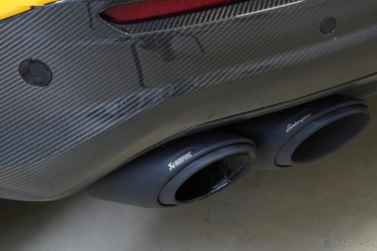 Lamborghini Urus, Performante, Akrapovič - 13