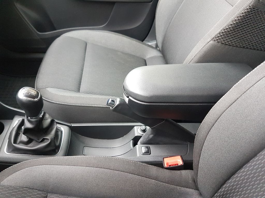 Škoda Rapid Spaceback stříbrný, 1,2 TSi 77 kW - ND z vozu - 13