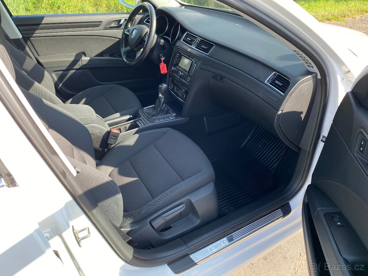 Škoda Superb 2.0 TDI 125kw,r.v. 2014,2.maj.EM a STK 8/2027 - 13