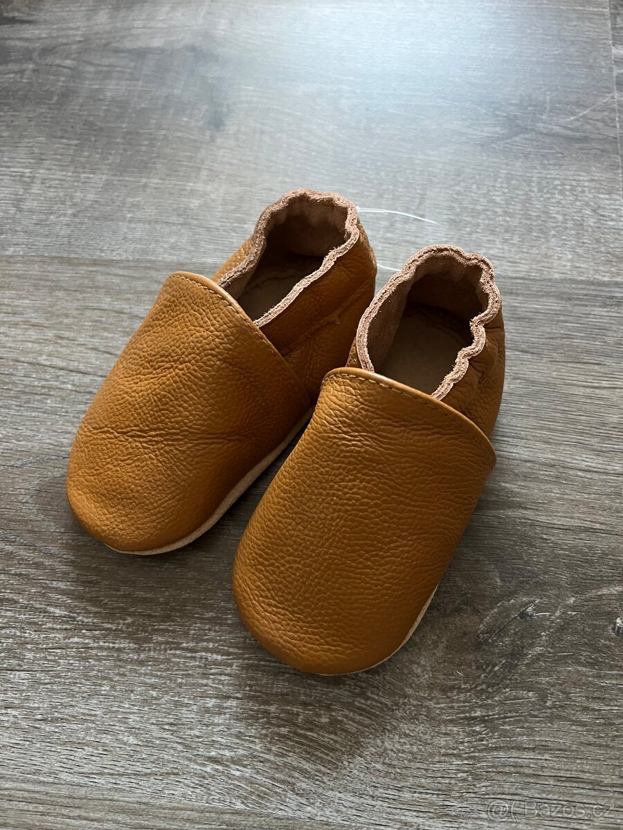 Nové Dětské kožené capáčky / boty pro miminko nazouvací - 13