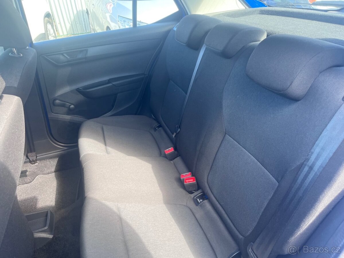 ŠKODA FABIA 1,0 MPi - 13