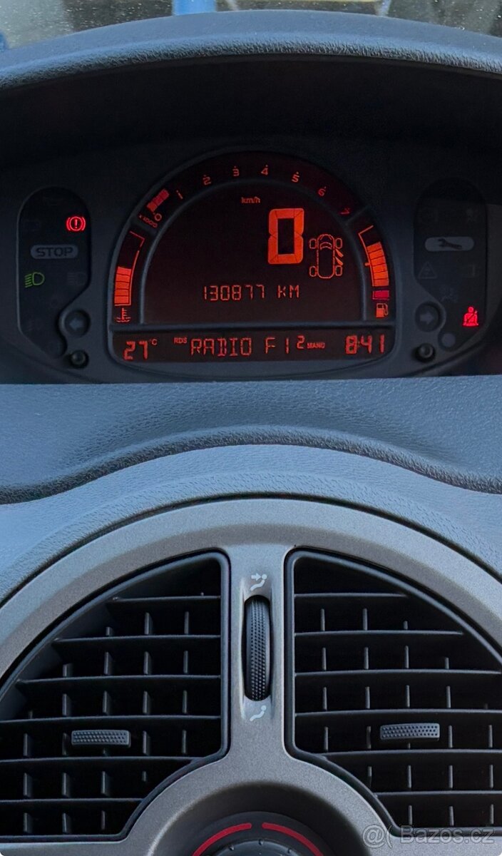 RENAULT MODUS 1.2i , 2009 , 130tis/km klima servis TOP - 13