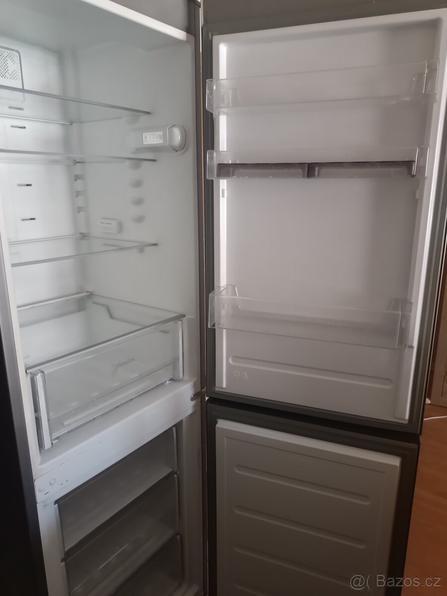 Whirlpool Lednice s mrazákem - 13