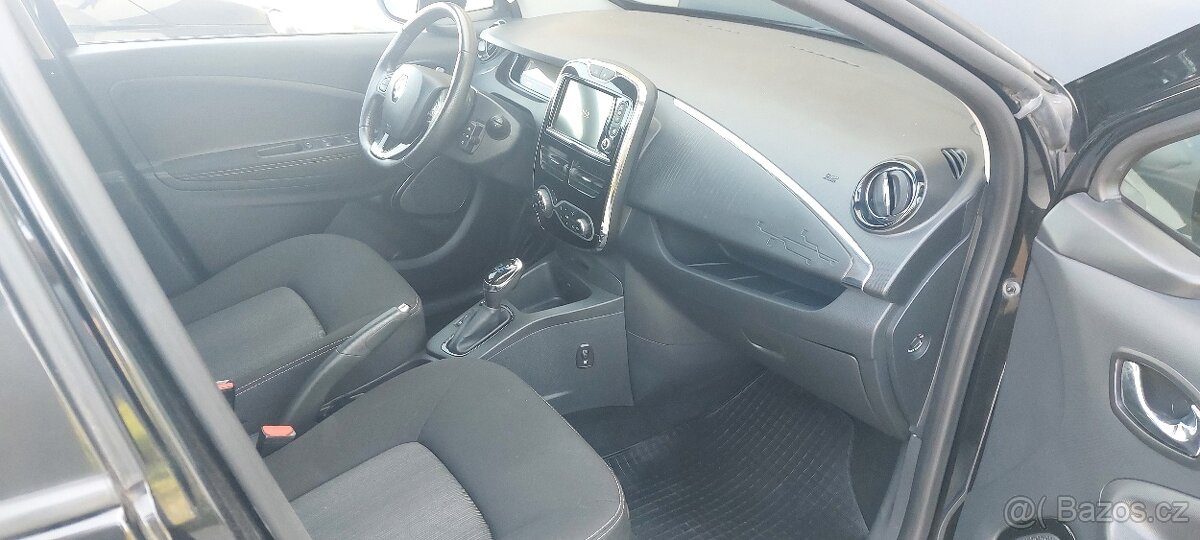 Renault Zoe 100% ELEKTRO r.v.2017 - 13