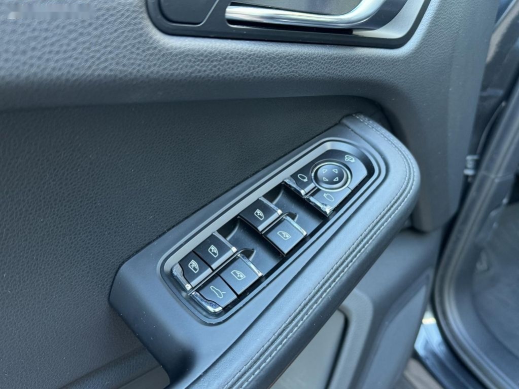 Porsche Macan,T 265PS, ČR, DPH, 1.majitel - 13