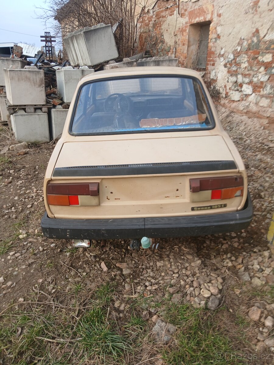 Škoda 105 - 13