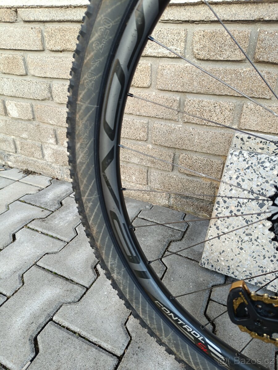 SCOTT SCALE 900 RC WORLD CUP - karbonová kola Roval Control - 13