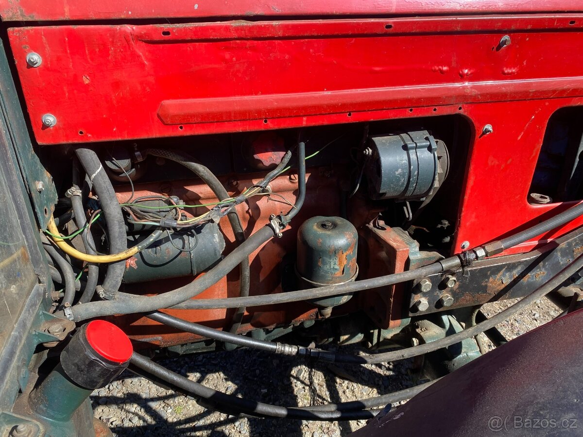 Traktor ZETOR 7045 - 13