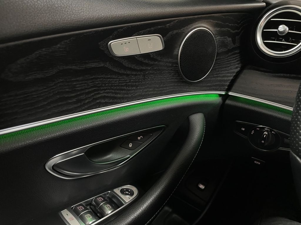 Mercedes-Benz E 220d T 143 kW, r.v. 2018, automat 9G - 13