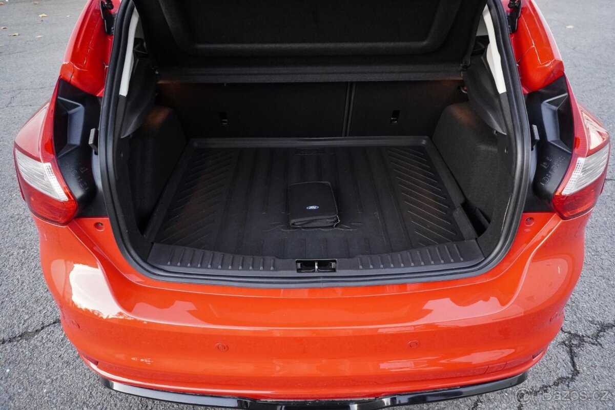 Ford Focus 2.0TDCI ST packet 120kW - 13