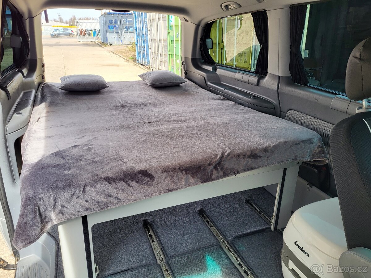 Mersedes Viano 4×4, 2,2 CDI, automat - 13