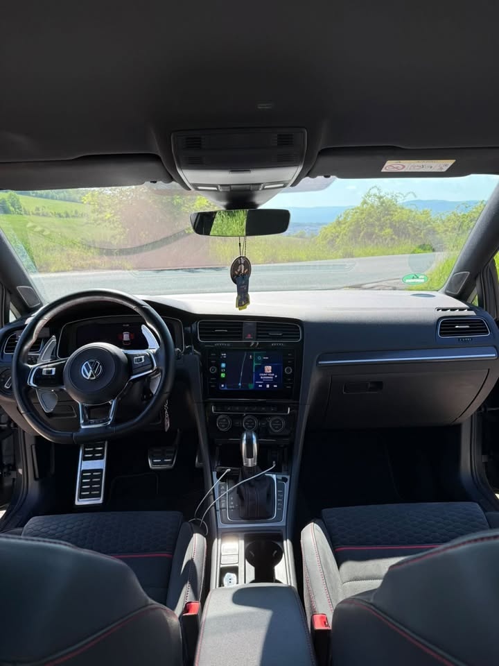 Volkswagen Golf GTI Performance 2.0 TSI DSG 2018 • 300 HP • - 13