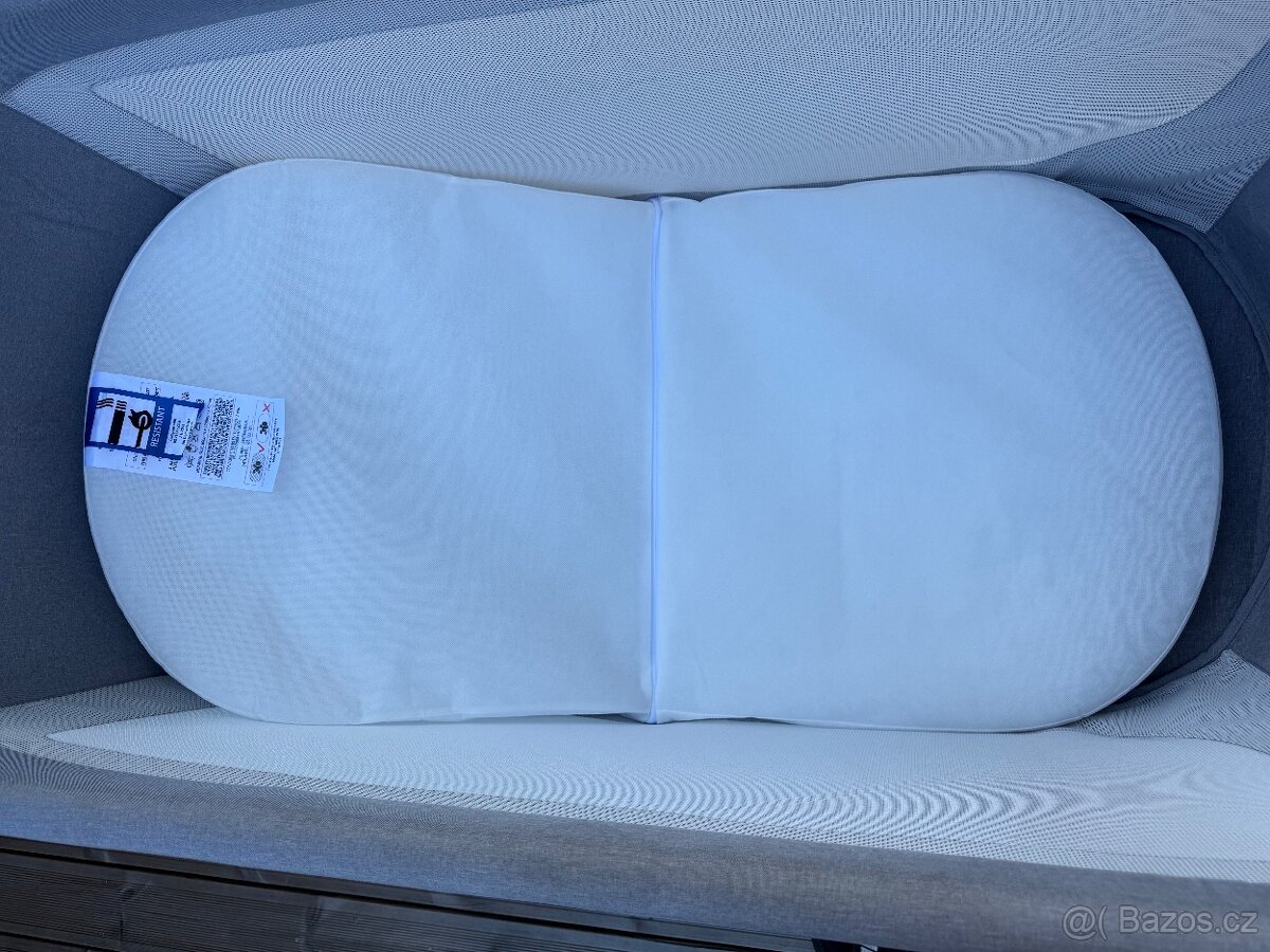 Shnuggle postýlka 2v1 - 13